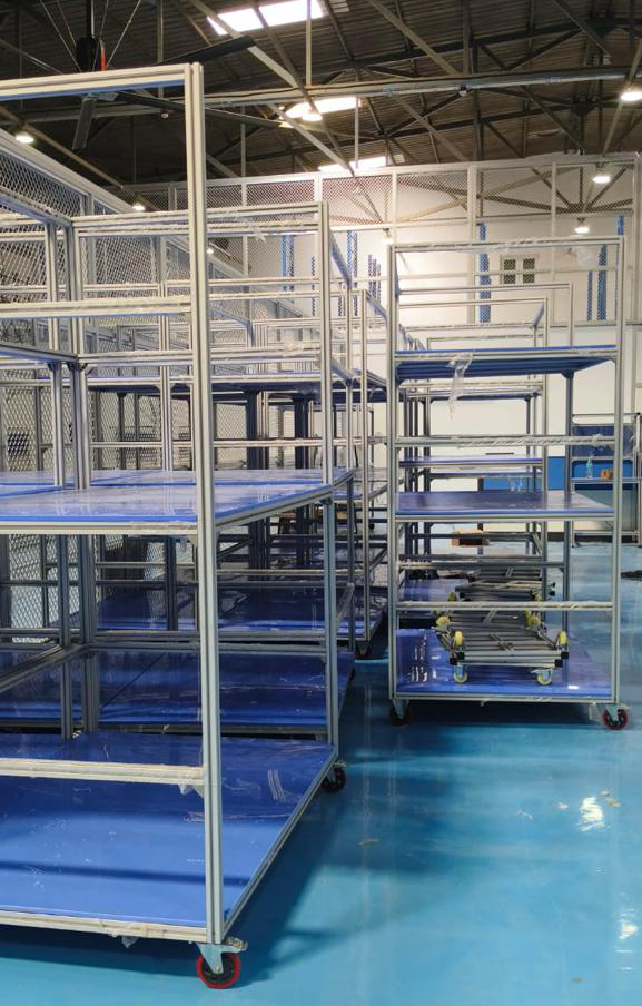 Aluminum profile trolleys